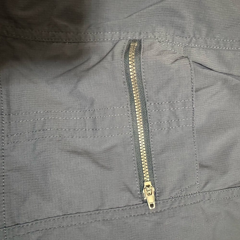 Te Verde Blue Skort with Zipper pockets, size medium - Picture 5 of 6